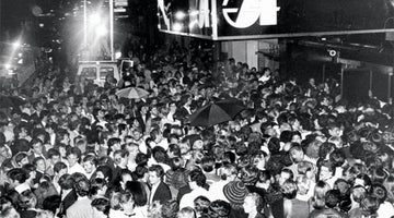 Party At Studio 54 New York In Disco Clothes Outfits 