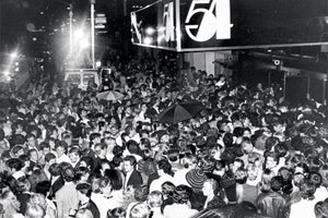 Party At Studio 54 New York In Disco Clothes Outfits 